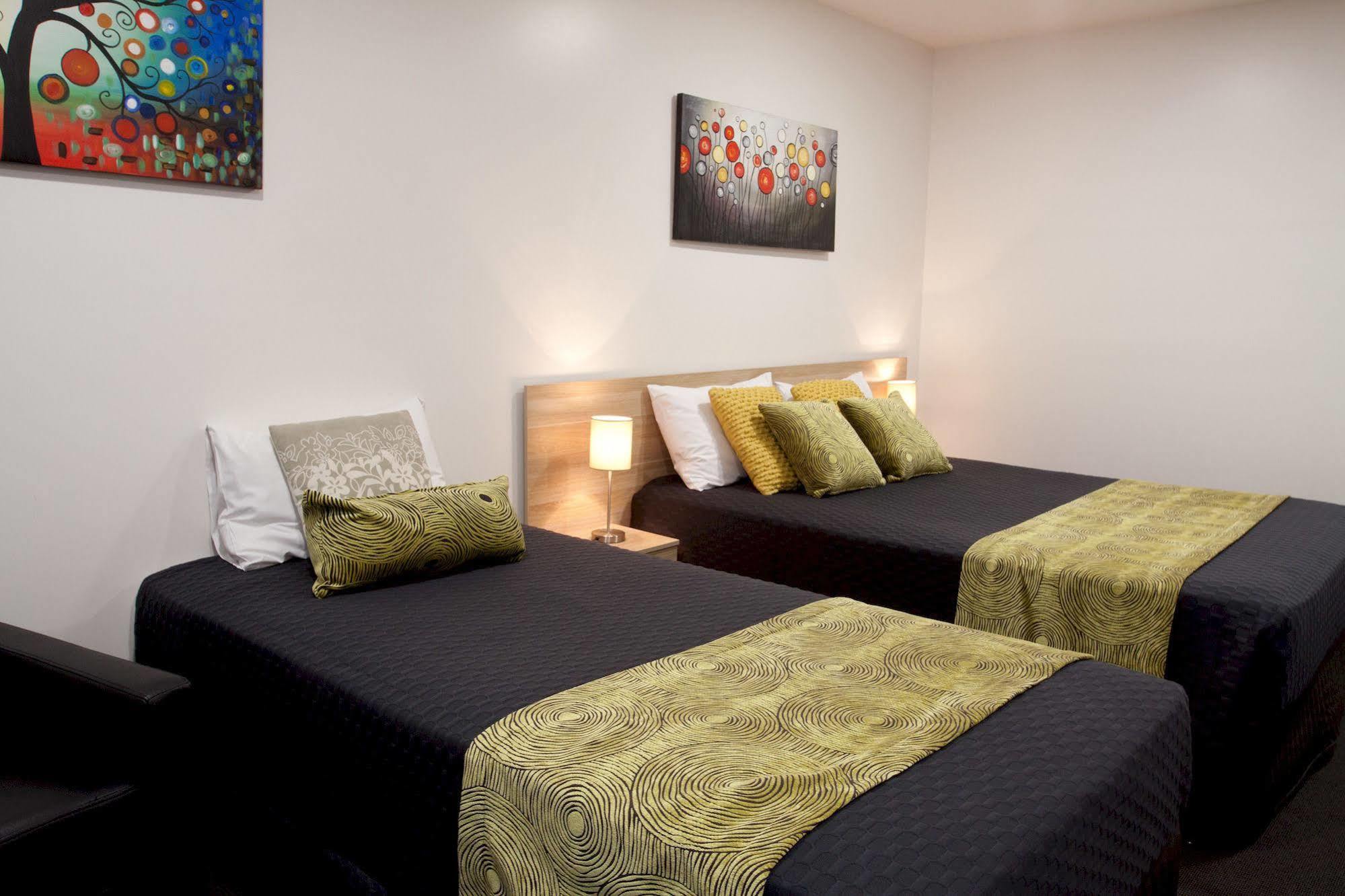 Abode37 Motel אמרלד מראה חיצוני תמונה